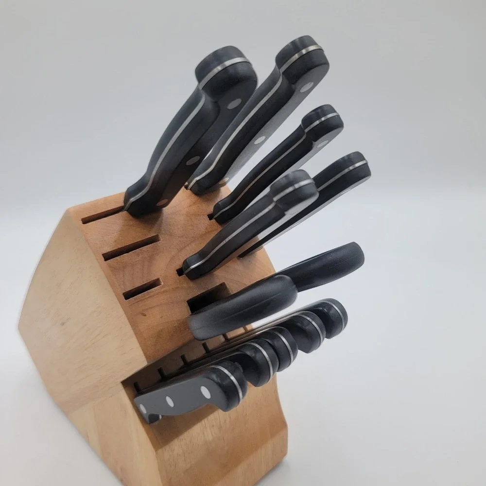 Chicago Cutlery 12 Piece Knife Block‎ Set 5H17D Stainless Steel Black Handles
